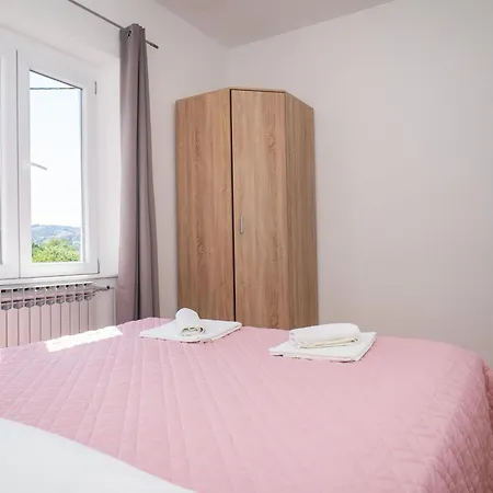 Apartament Anela By Interhome